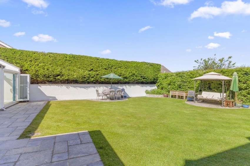 Images for Holme Grove, Burley-in-Wharfedale