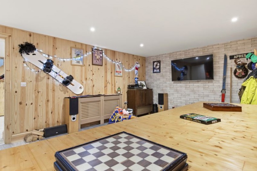 Images for Cleasby Road, Menston
