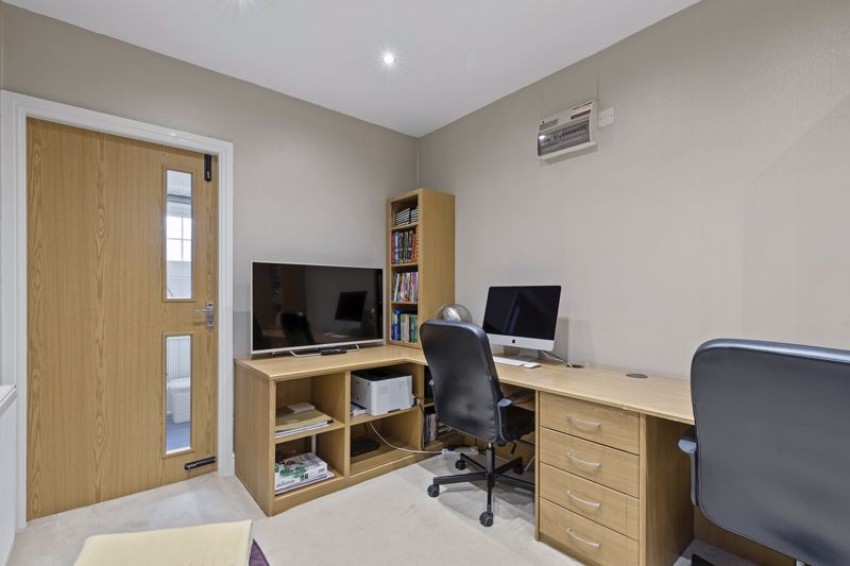 Images for Bracken Grange Court, Nabwood
