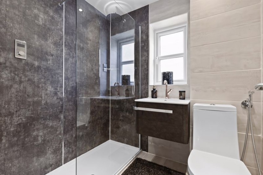 Images for Bracken Grange Court, Nabwood