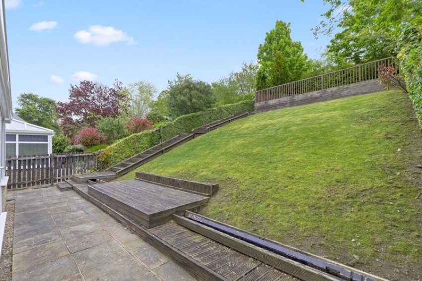 Images for Bracken Grange Court, Nabwood