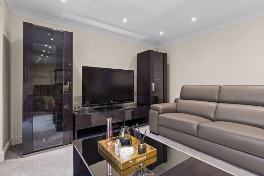 Images for Bracken Grange Court, Nabwood