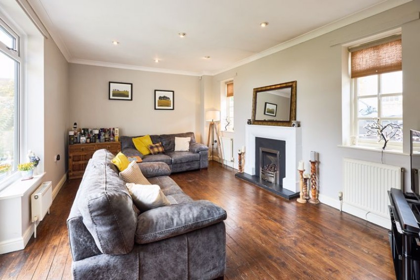 Images for Parkside Cottage, Old Village Street, Burghwallis