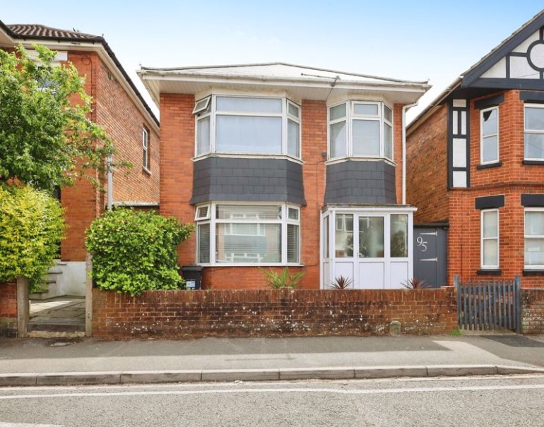 Green Road, Bournemouth