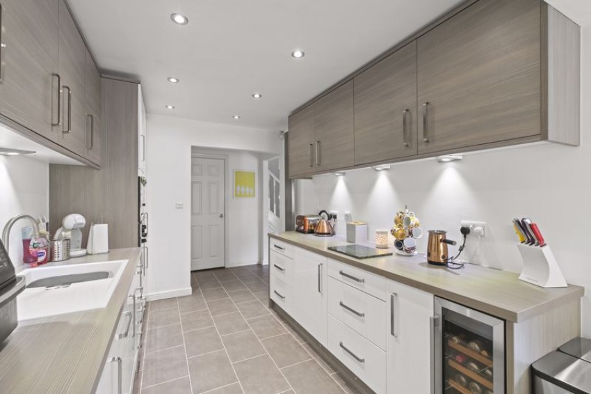 Images for Agincourt Drive, Gilstead