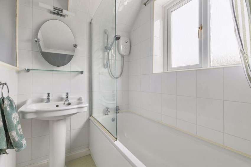 Images for Tinshill Road, Cookridge