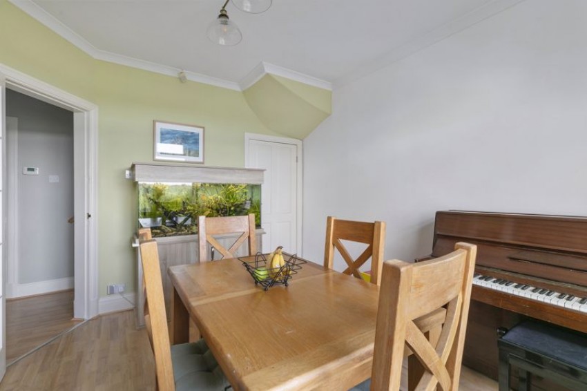 Images for Tinshill Road, Cookridge