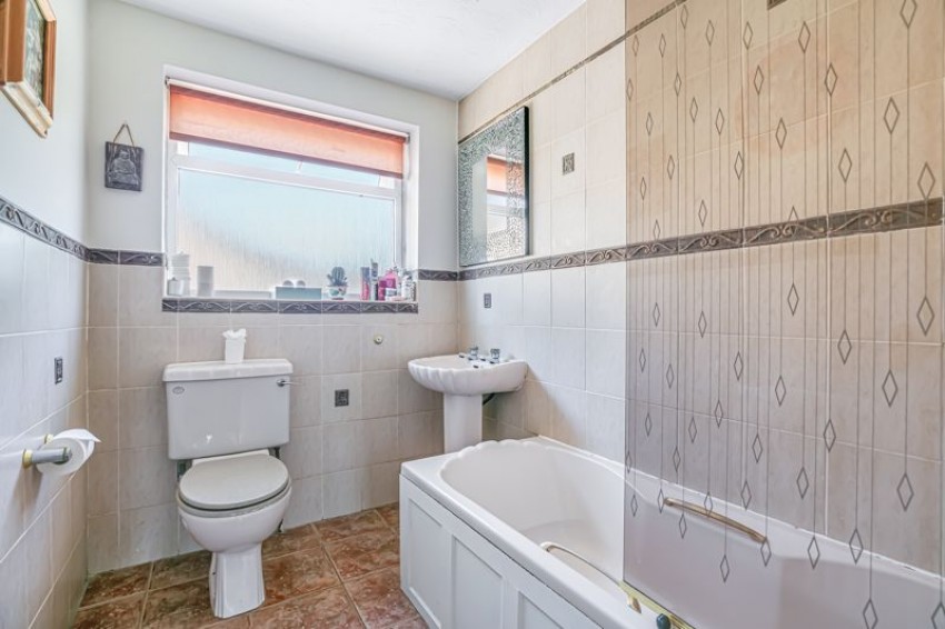 Images for Primrose Drive, Gilstead