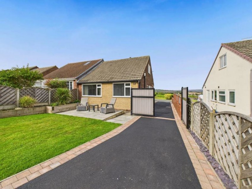 Images for Bridle Close, Netherton