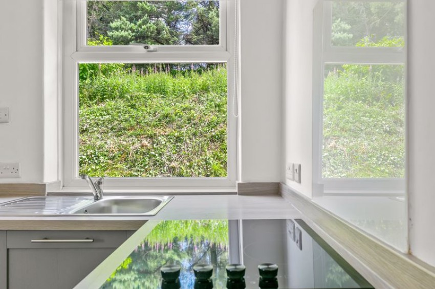 Images for Spring Lane, Eldwick