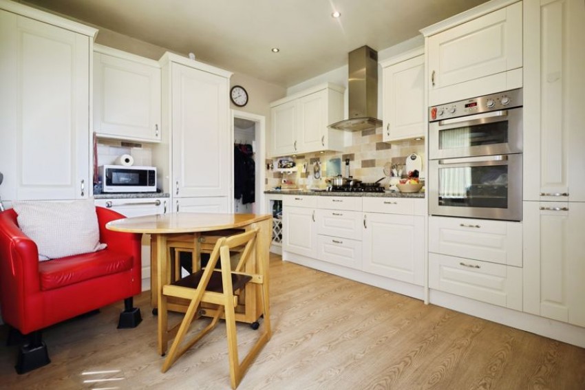 Images for Hill View Road - BH10 5BQ
