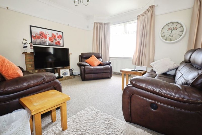 Images for Hill View Road - BH10 5BQ