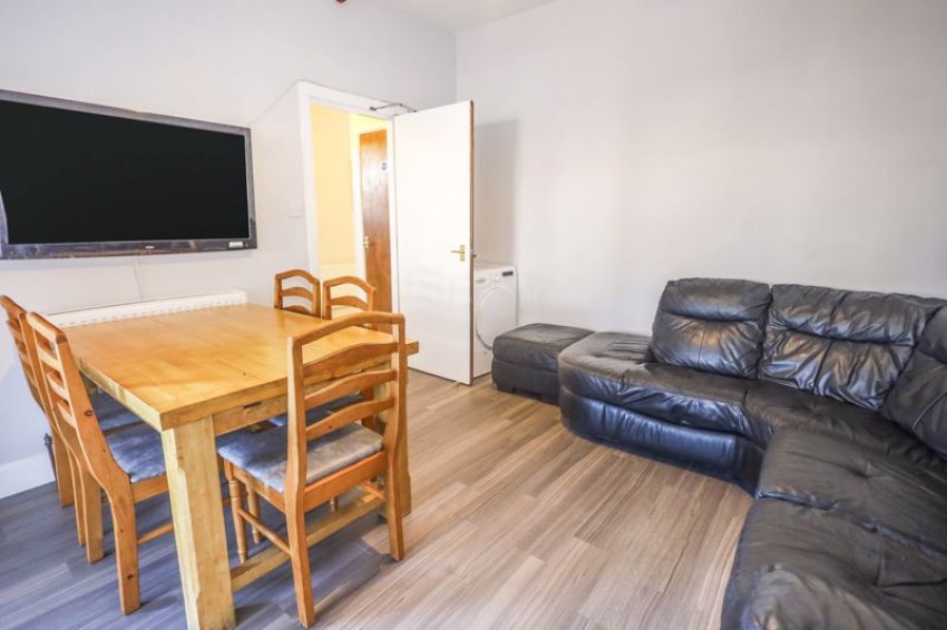 Images for Room To Let - Heron Court Road, Bournemouth