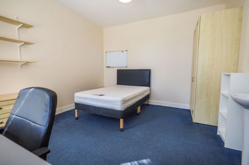 Images for Room To Let - Heron Court Road, Bournemouth