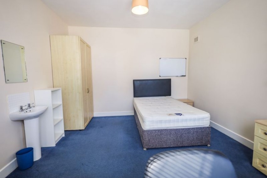 Images for Room To Let - Heron Court Road, Bournemouth
