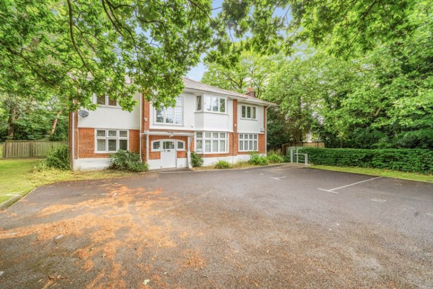 Images for 35 Nelson Road, Westbourne