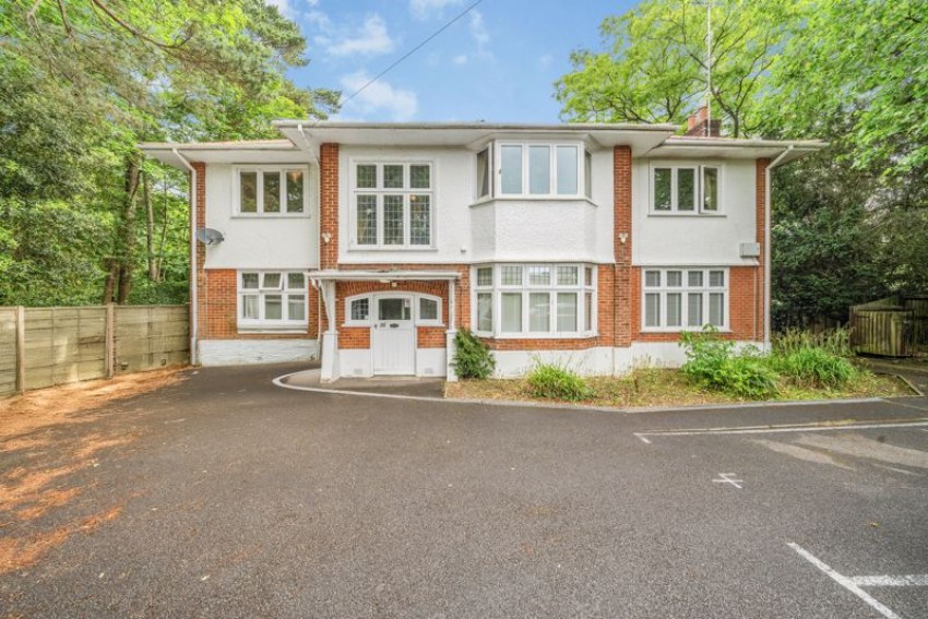 Images for 35 Nelson Road, Westbourne