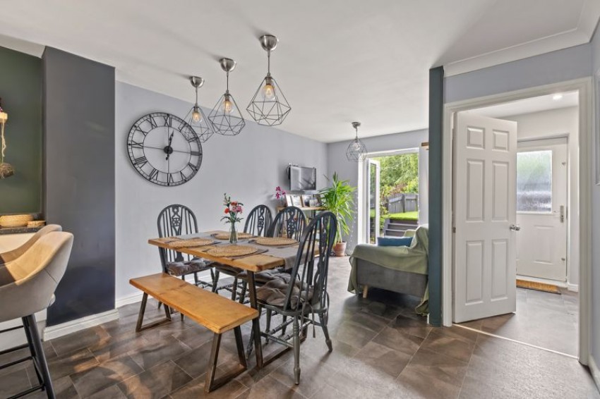 Images for Arnhem Close, Gilstead