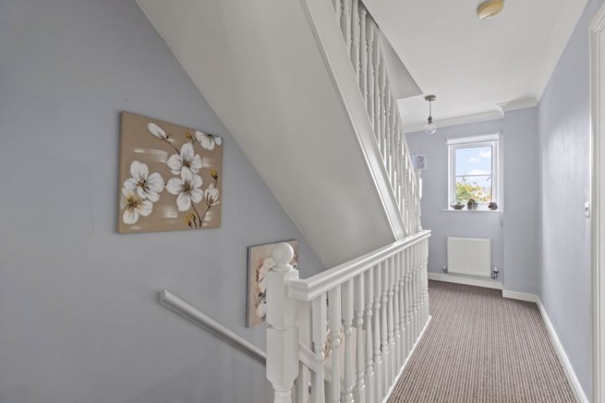 Images for Arnhem Close, Gilstead