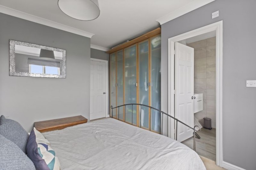 Images for Arnhem Close, Gilstead