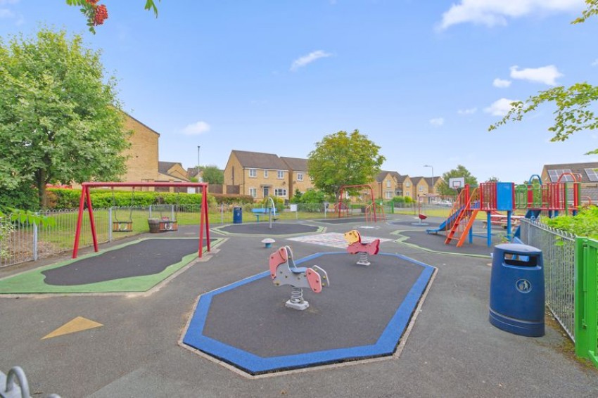 Images for Arnhem Close, Gilstead
