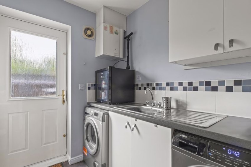 Images for Arnhem Close, Gilstead
