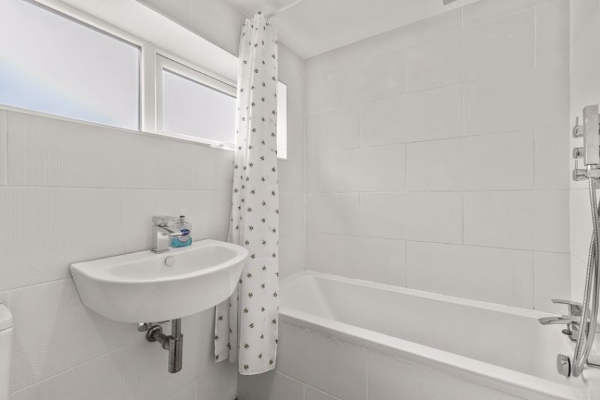 Images for Burley Road, Menston