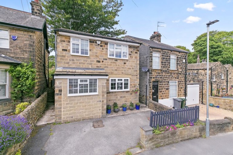 Derry Hill, Menston