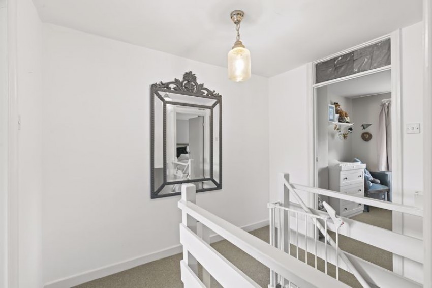 Images for Derry Hill, Menston