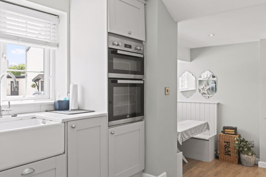 Images for Derry Hill, Menston