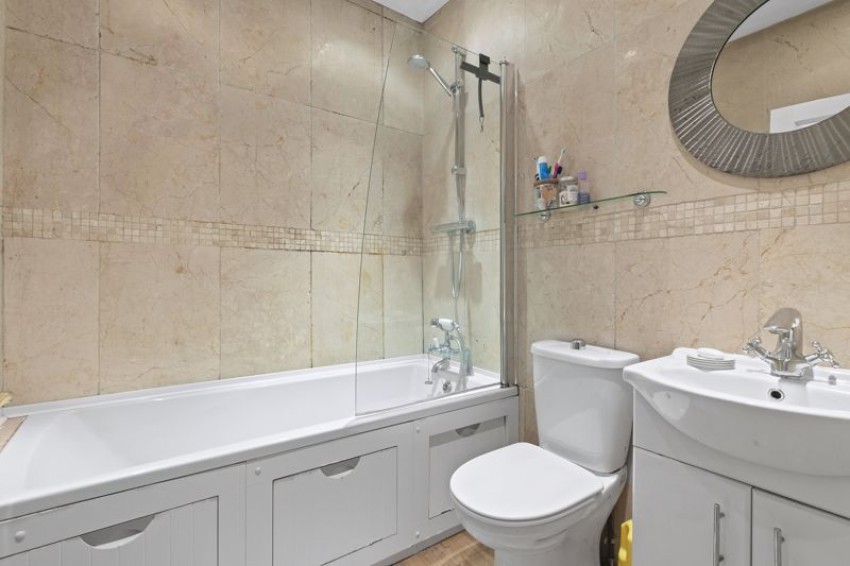Images for Willow Tree Gardens, Eldwick