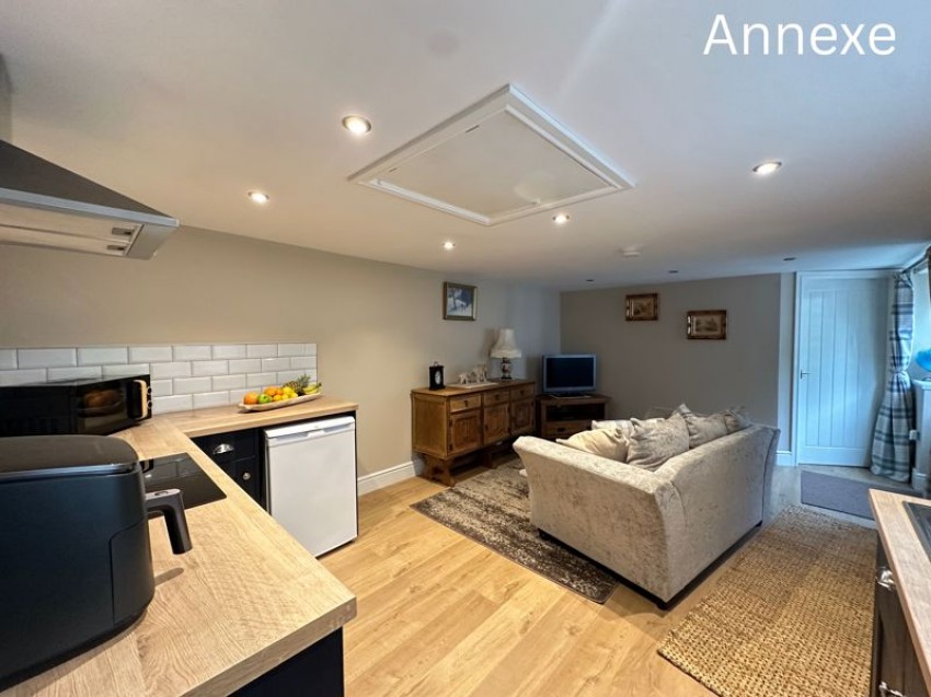 Images for Ninevah Cottages, Badsworth