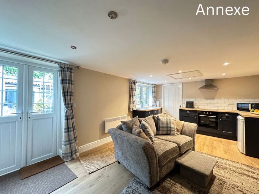 Images for Ninevah Cottages, Badsworth