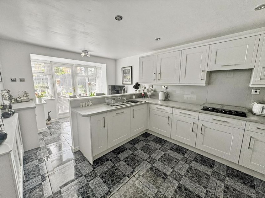 Images for Chatsworth Avenue, Pontefract