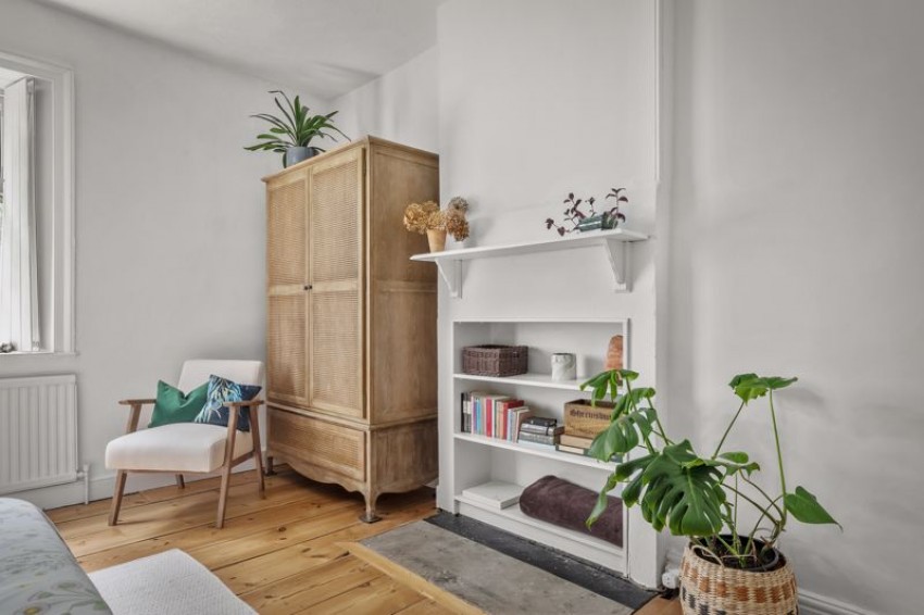 Images for Harrogate Road, Apperley Bridge