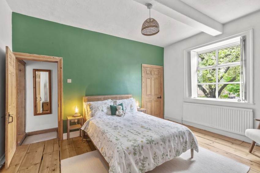 Images for Harrogate Road, Apperley Bridge