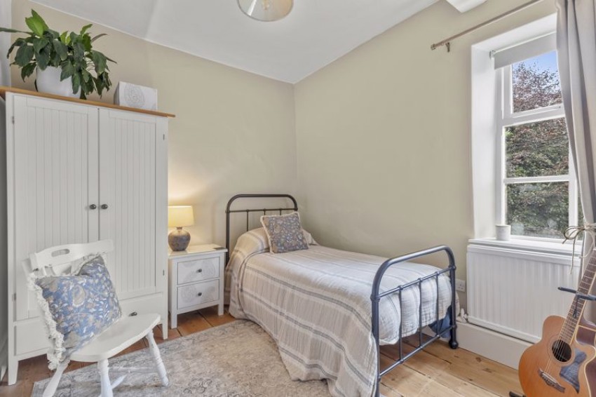 Images for Harrogate Road, Apperley Bridge