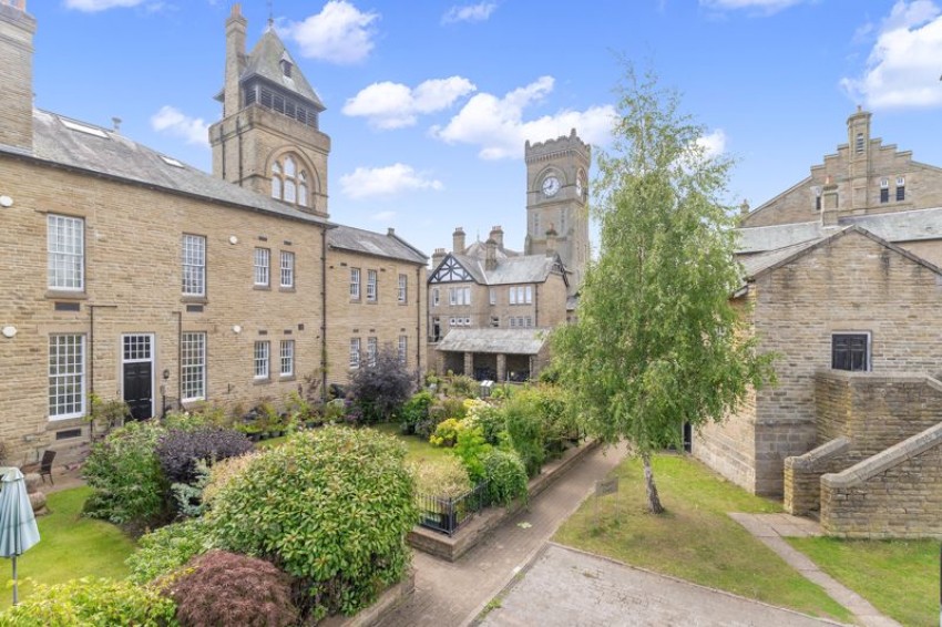 Images for Aysgarth Court, Menston