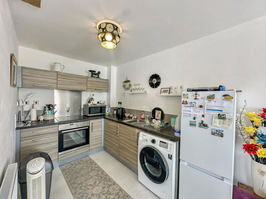 Images for Stoborough Crescent, Featherstone