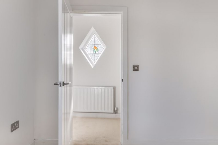 Images for Royd Avenue, Gilstead