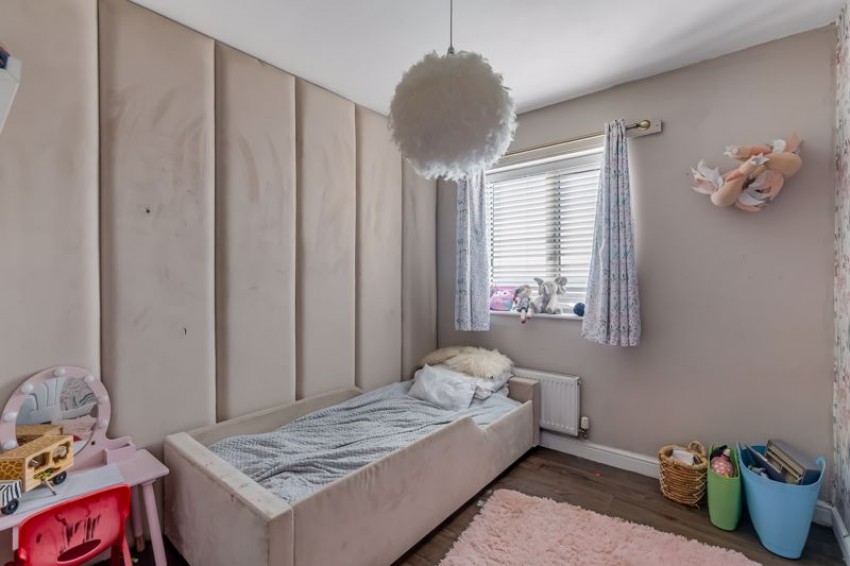 Images for Agincourt Drive, Bingley