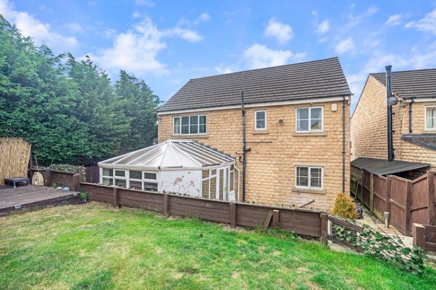 Images for Agincourt Drive, Bingley