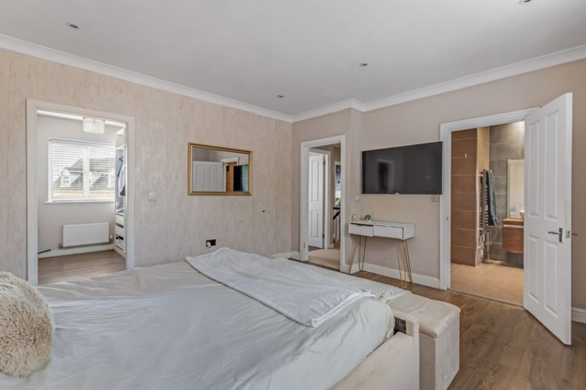 Images for Agincourt Drive, Bingley