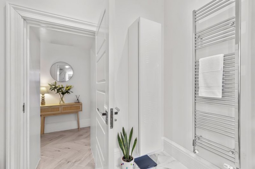 Images for High Royds Court, Menston
