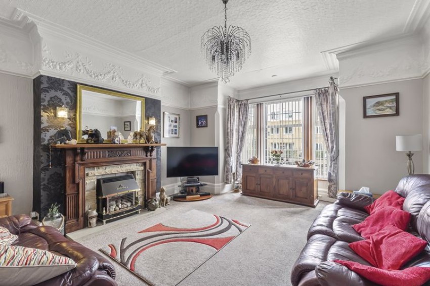 Images for Oxford Avenue, Guiseley