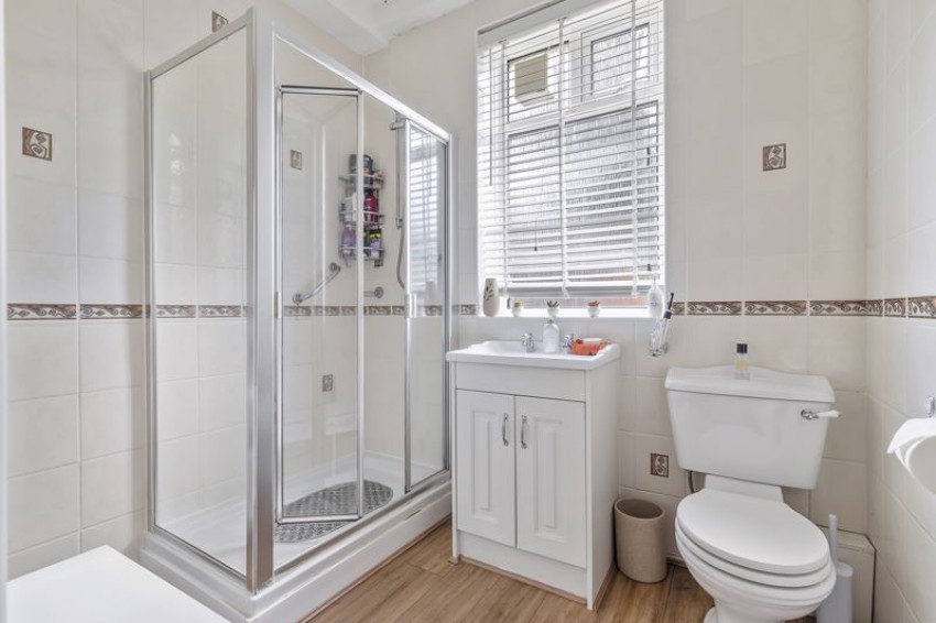 Images for Oxford Avenue, Guiseley