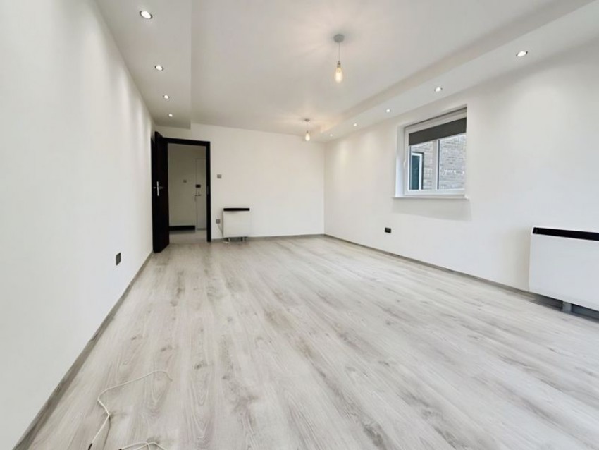 Images for 26A Wimborne Road, Bournemouth