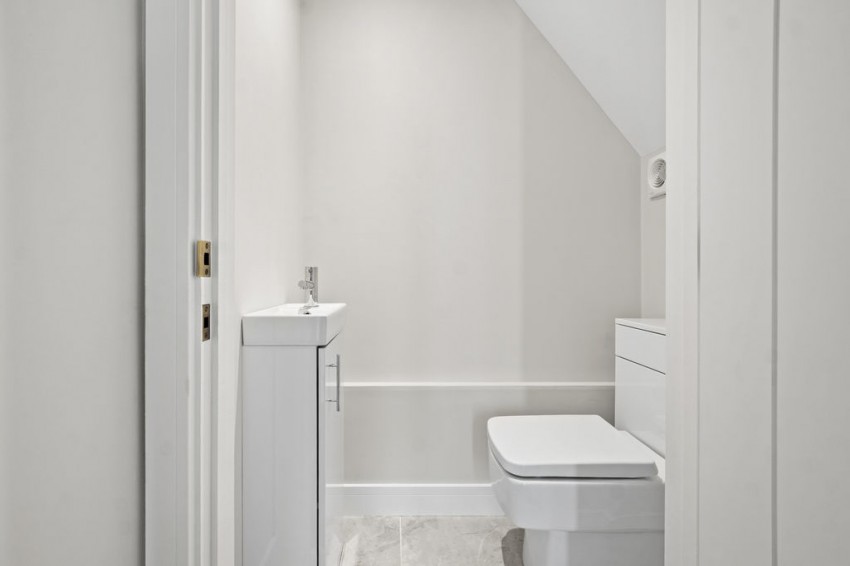 Images for High Howe Lane, Bearwood