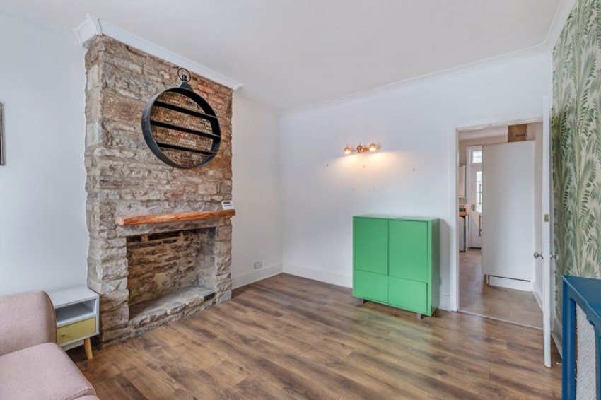 Images for Harrogate Road, Apperley Bridge