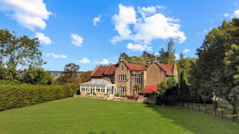 View Full Details for Scalebor House, Burley In Wharfedale